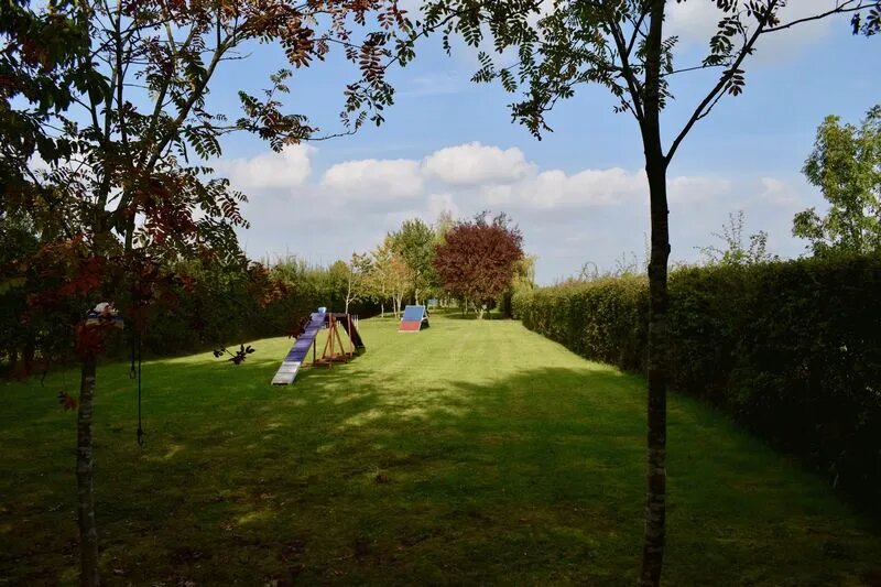 Historic Garden photos 2017 (source Zoopla)